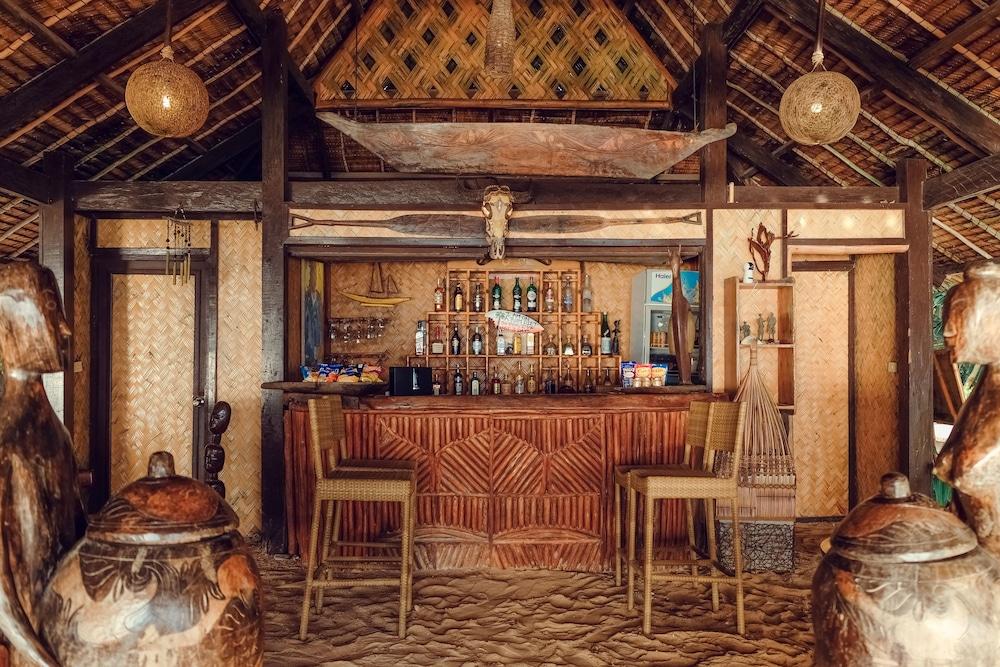 Flower Island Resort タイタイ エクステリア 写真